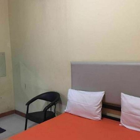 Hotel Serasi Syariah Тангеранг Экстерьер фото