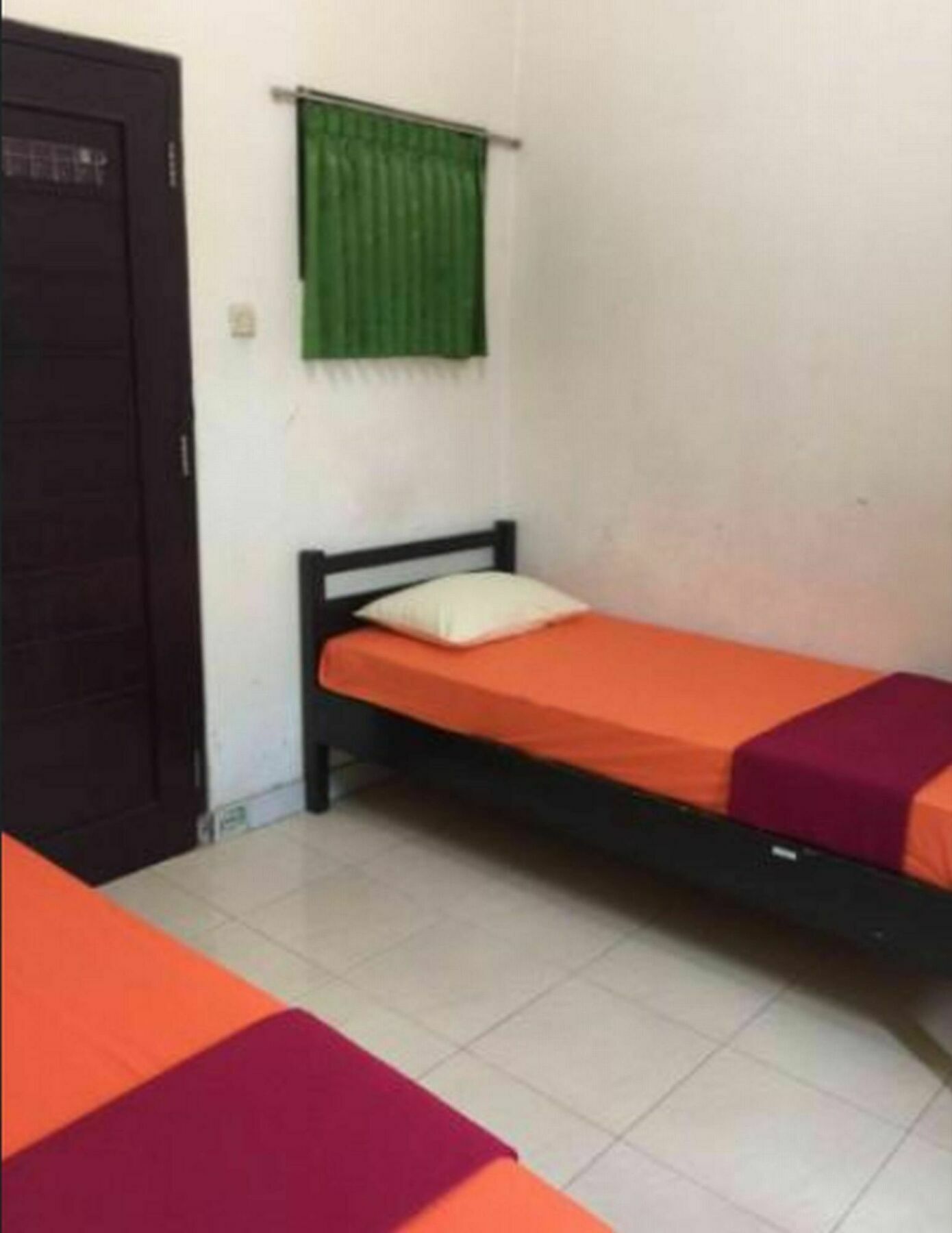 Hotel Serasi Syariah Тангеранг Экстерьер фото
